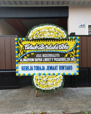 Papan Bunga Duka di Curup Selatan