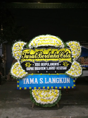 Papan Bunga Duka di Curup Selatan